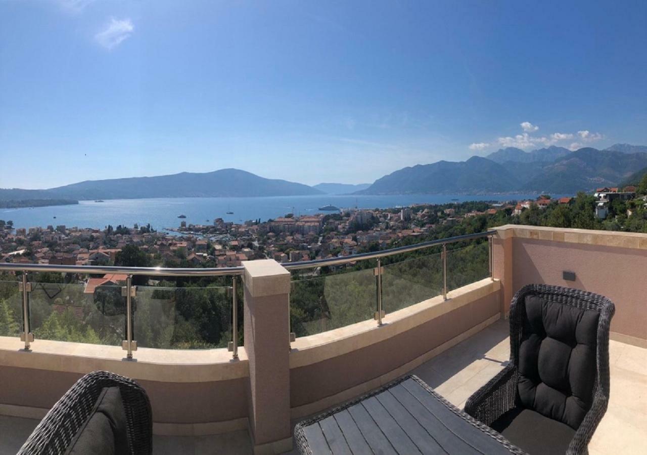 Villa Travertino Tivat Exteriör bild
